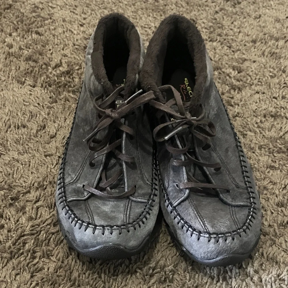 Skechers good preloved